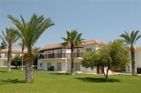 Maistros Hotel Apartments Πρωταράς Εξωτερικό φωτογραφία